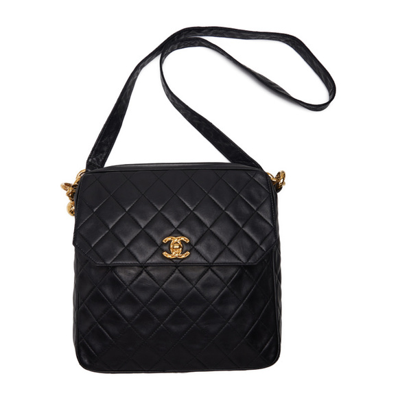 Chanel Matelasse Charm Chain Shoulder Bag Lambskin Black - Picture 4 of 9